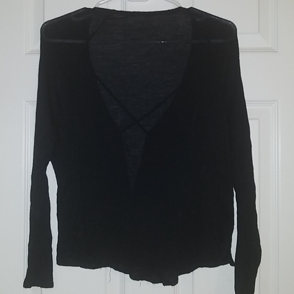 Criss Cross Front Blouse - Picture 3 of 3